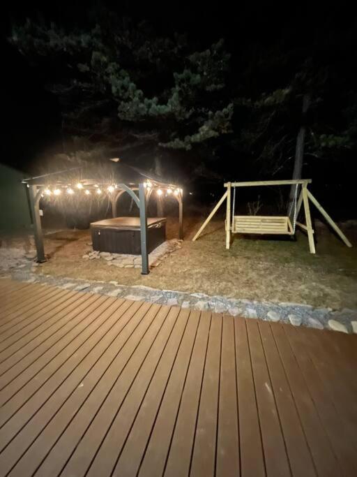 Quiet Private House W Hot Tub/Fire Pit/Games Villa Blakeslee Kültér fotó